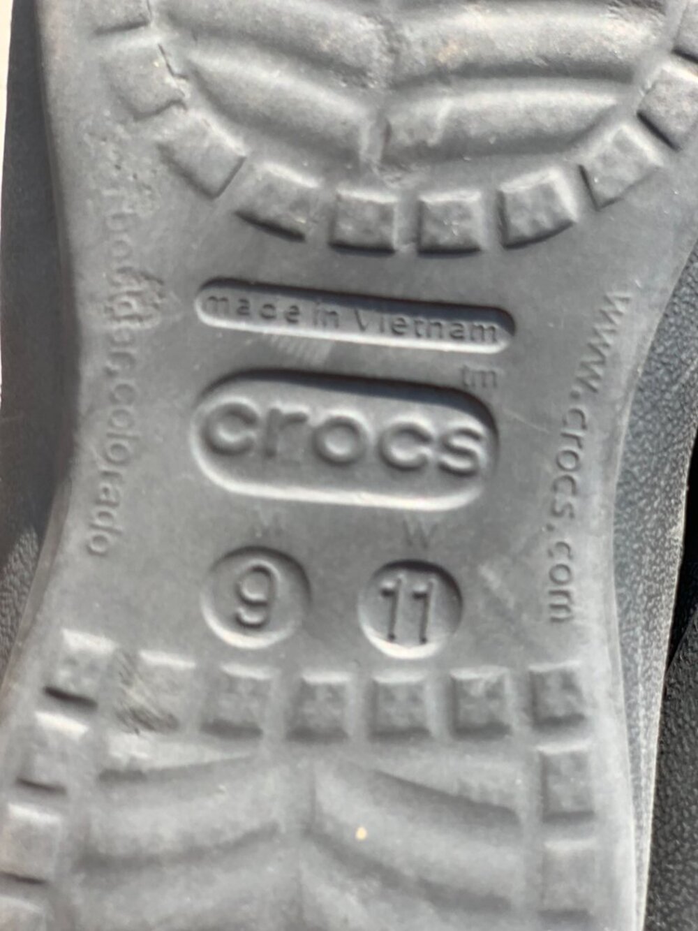 Crocs Athen Flip Flops Unisex Sandals Mens 9 Womens 11 Gray Casual Beach Summer - Picture 9 of 10